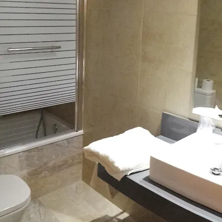 Hotel Sierra 3*