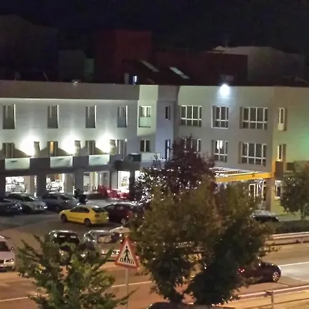Hotel Sierra